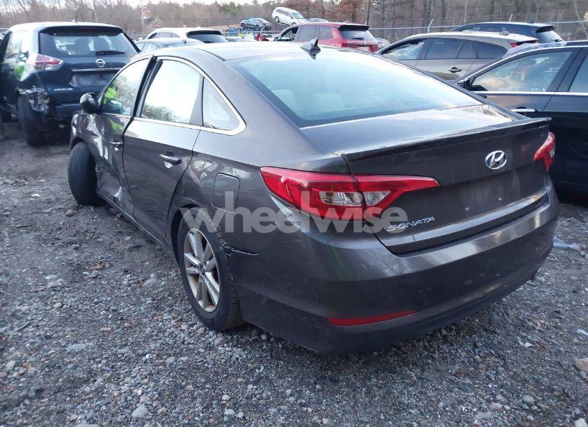 Photo 3 of 2017 Hyundai Sonata SE (VIN 5NPE24AF4HH563559)