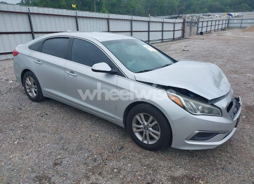 2017 Hyundai Sonata (VIN 5NPE24AF4HH564632) main photo