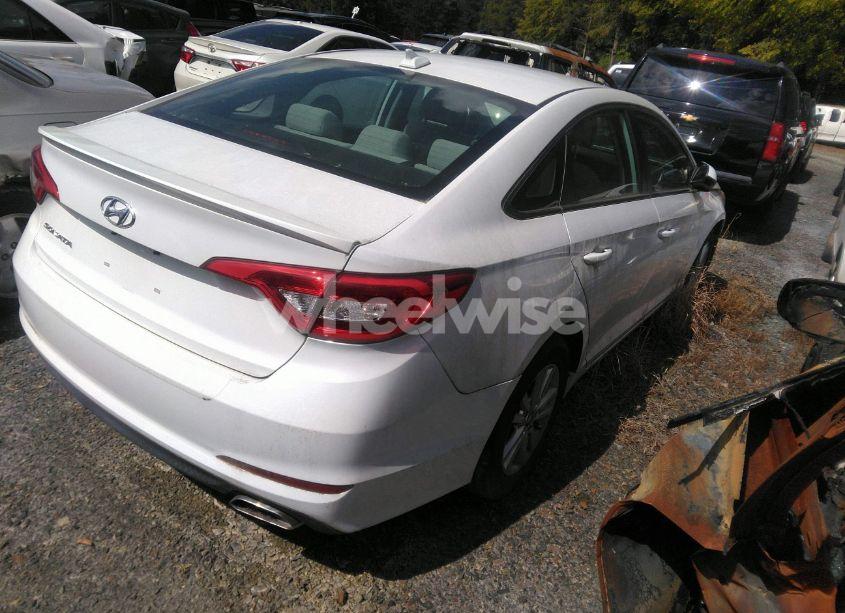 Photo 4 of 2017 Hyundai Sonata SE (VIN 5NPE24AF4HH566171)