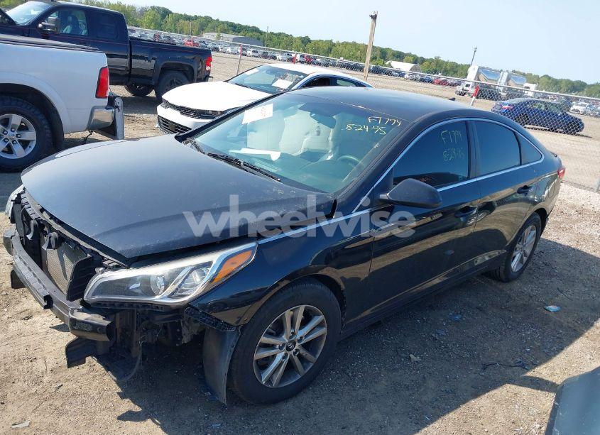 Photo 2 of 2017 Hyundai Sonata (VIN 5NPE24AF4HH570219)