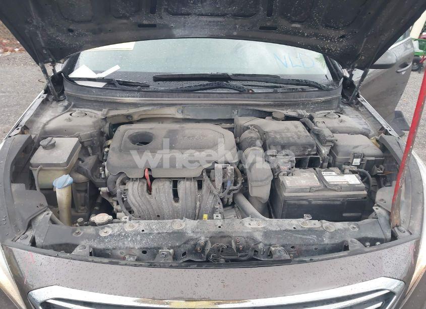 Photo 10 of 2017 Hyundai Sonata SE (VIN 5NPE24AF4HH591619)
