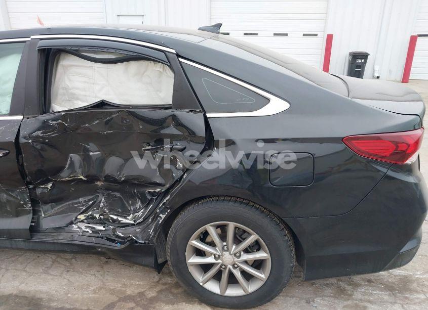 Photo 6 of 2018 Hyundai Sonata SE (VIN 5NPE24AF4JH648181)