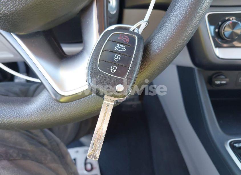 Photo 11 of 2018 Hyundai Sonata SE (VIN 5NPE24AF4JH662386)