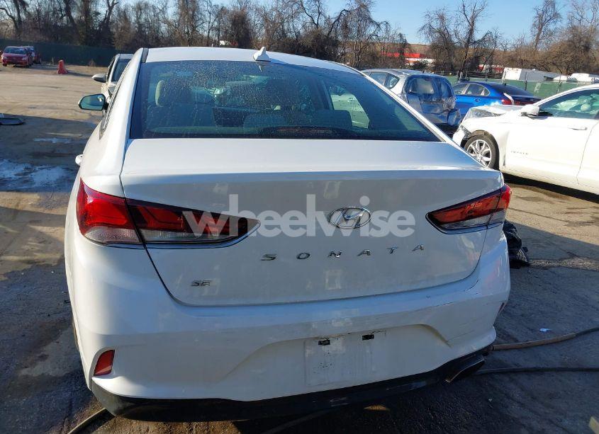 Photo 16 of 2018 Hyundai Sonata SE (VIN 5NPE24AF4JH662386)
