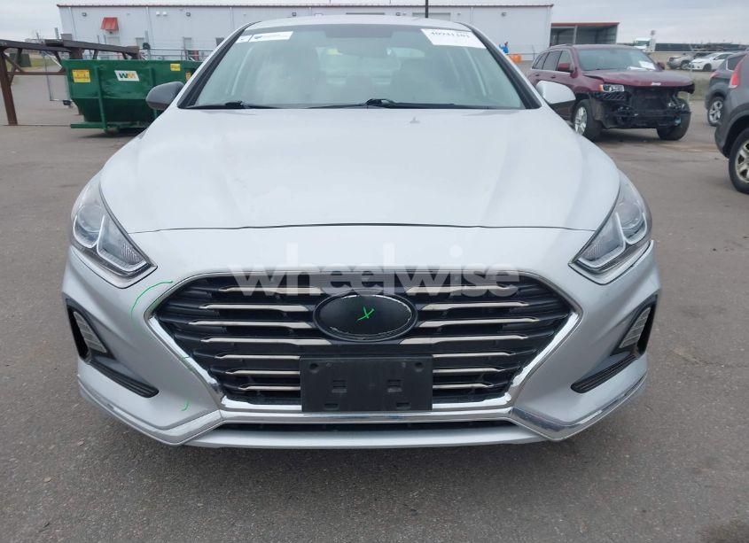 Photo 13 of 2018 Hyundai Sonata SE (VIN 5NPE24AF4JH681259)