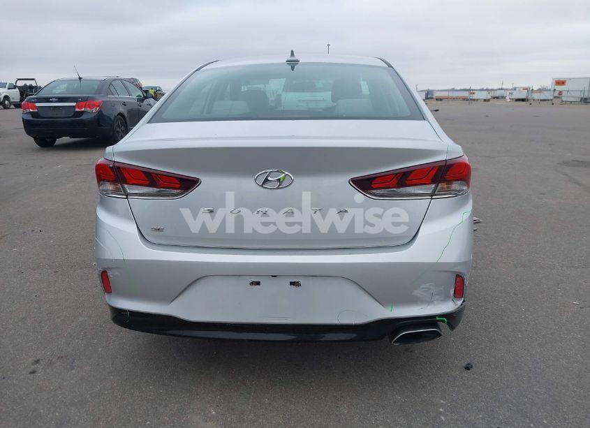 Photo 17 of 2018 Hyundai Sonata SE (VIN 5NPE24AF4JH681259)