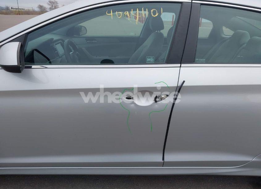 Photo 18 of 2018 Hyundai Sonata SE (VIN 5NPE24AF4JH681259)