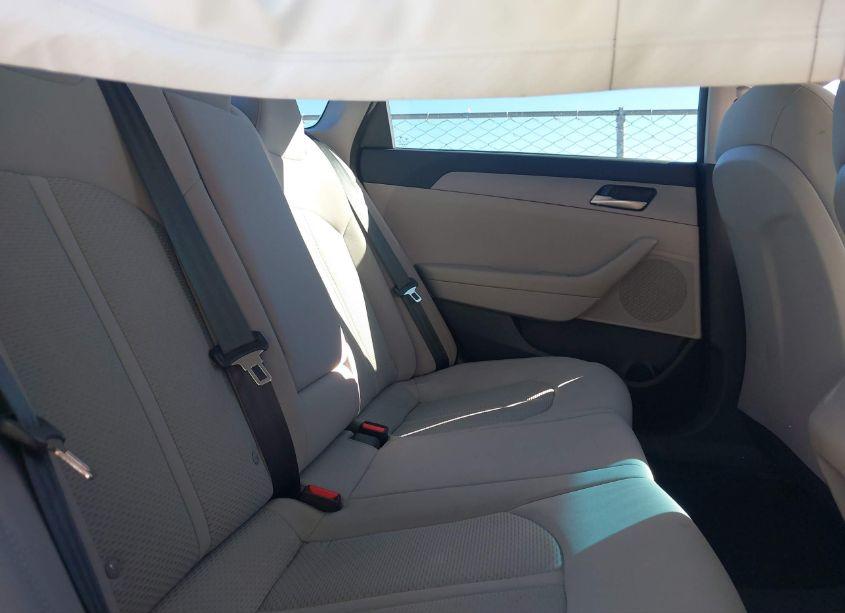 Photo 8 of 2018 Hyundai Sonata SE (VIN 5NPE24AF4JH694514)