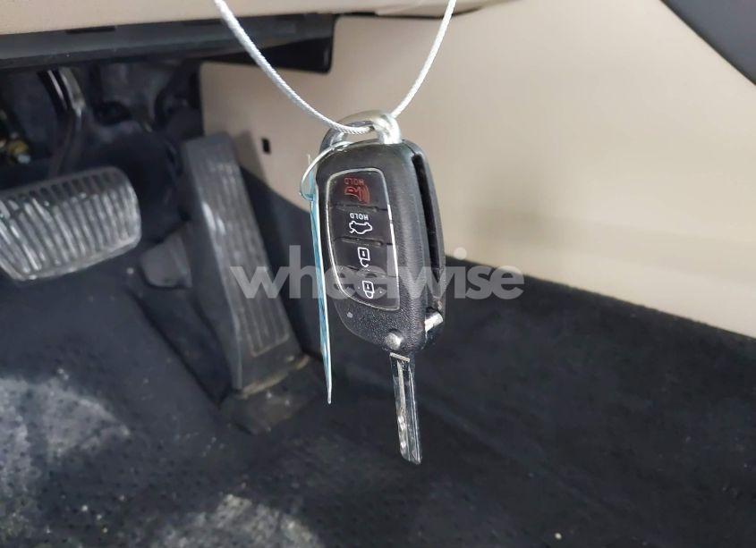 Photo 11 of 2018 Hyundai Sonata SE (VIN 5NPE24AF4JH700246)