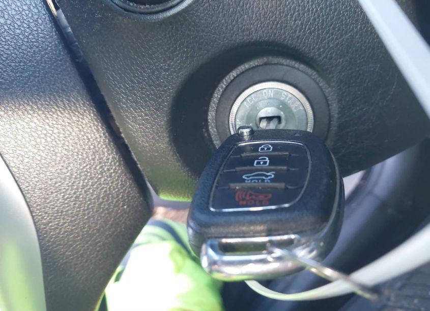 Photo 11 of 2018 Hyundai Sonata SE (VIN 5NPE24AF4JH725230)