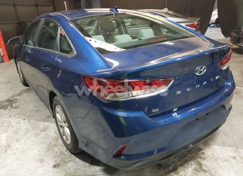 Photo 3 of 2019 Hyundai Sonata SE (VIN 5NPE24AF4KH765163)