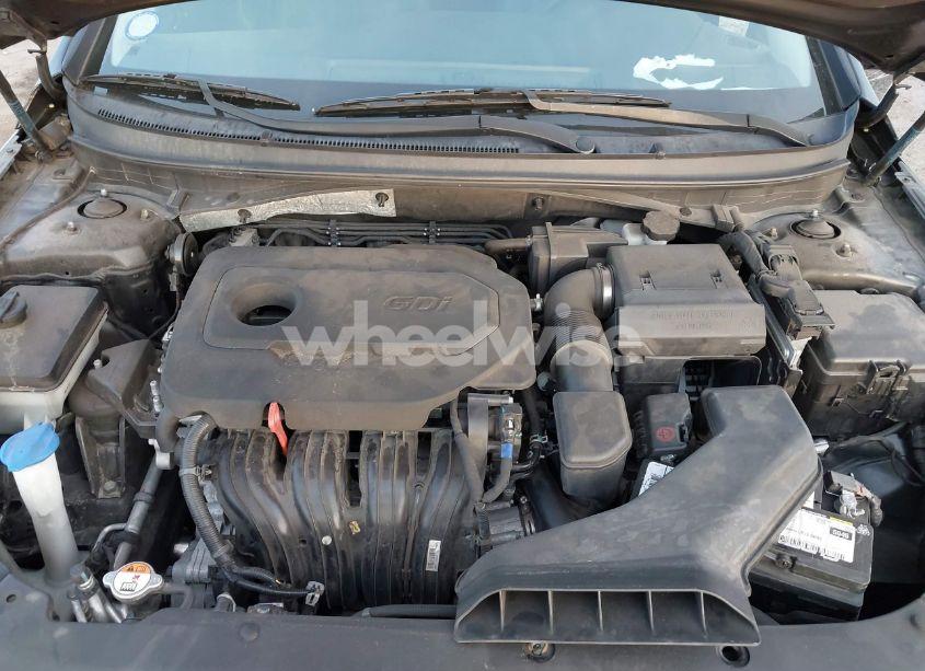 Photo 10 of 2019 Hyundai Sonata SE (VIN 5NPE24AF4KH766829)