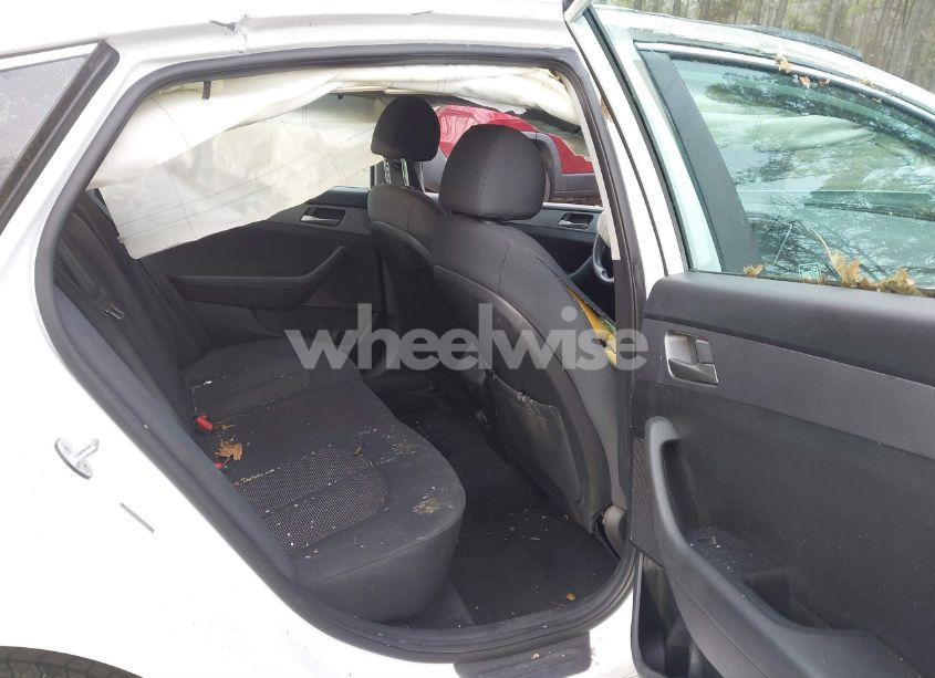 Photo 8 of 2019 Hyundai Sonata SE (VIN 5NPE24AF4KH781489)