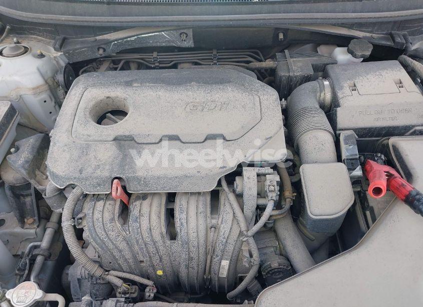 Photo 10 of 2019 Hyundai Sonata SE (VIN 5NPE24AF4KH795327)