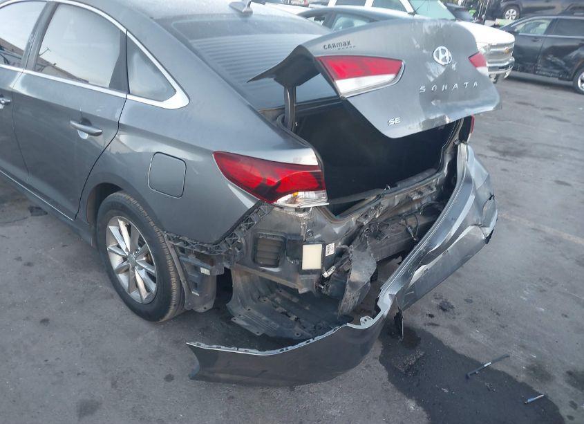 Photo 6 of 2019 Hyundai Sonata SE (VIN 5NPE24AF4KH800753)