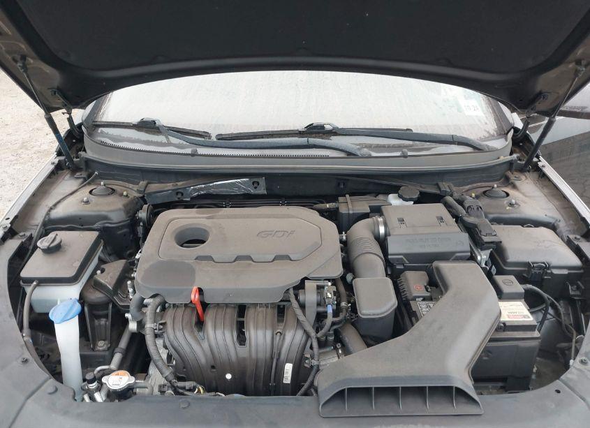 Photo 10 of 2019 Hyundai Sonata SE (VIN 5NPE24AF4KH801191)