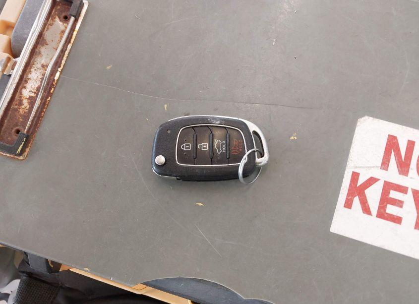 Photo 11 of 2019 Hyundai Sonata SE (VIN 5NPE24AF4KH811722)