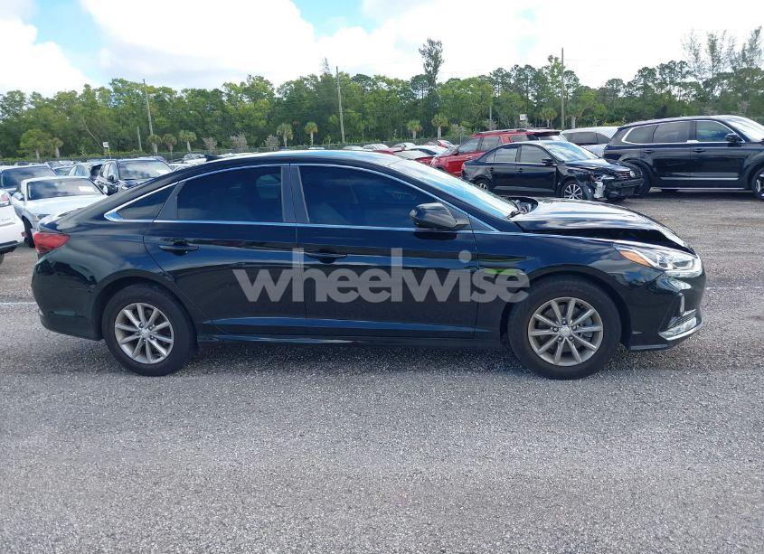 Photo 13 of 2019 Hyundai Sonata SE (VIN 5NPE24AF4KH817634)