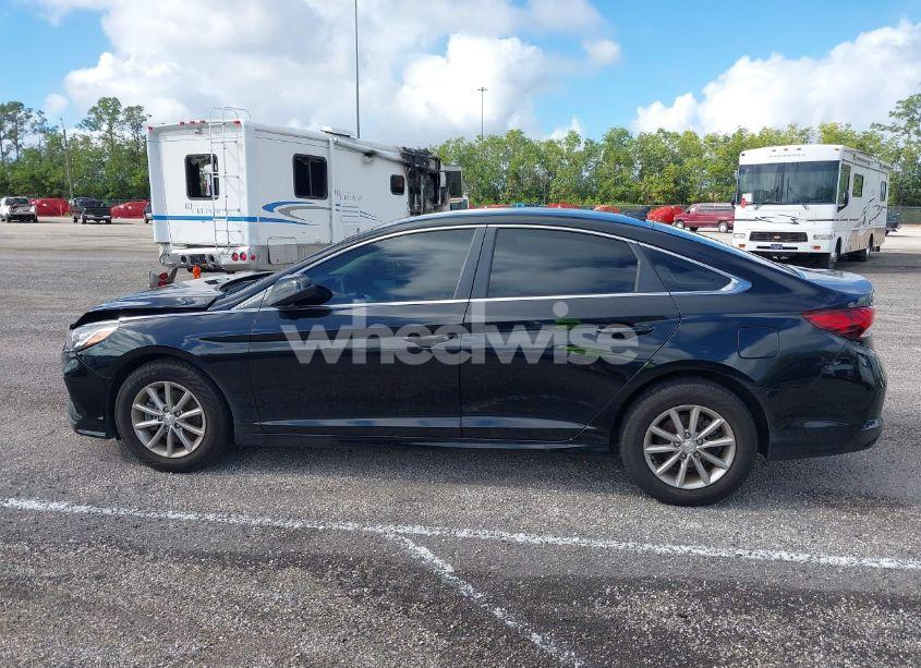Photo 14 of 2019 Hyundai Sonata SE (VIN 5NPE24AF4KH817634)