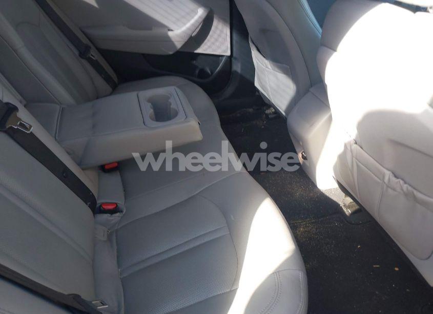 Photo 8 of 2015 Hyundai Sonata SE (VIN 5NPE24AF5FH018404)