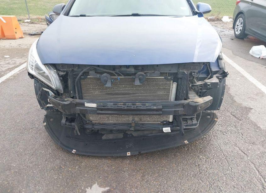 Photo 6 of 2015 Hyundai Sonata SE (VIN 5NPE24AF5FH031220)