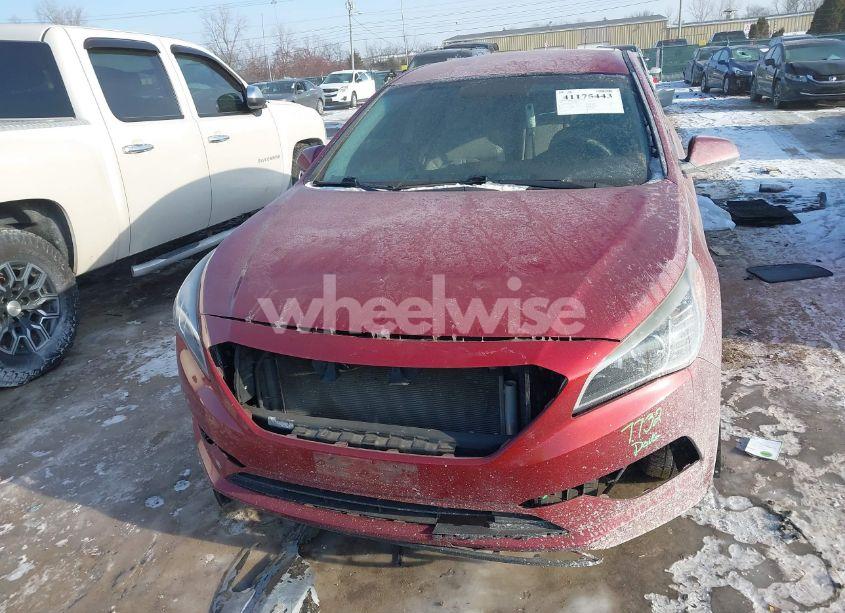 Photo 13 of 2015 Hyundai Sonata SE (VIN 5NPE24AF5FH145699)