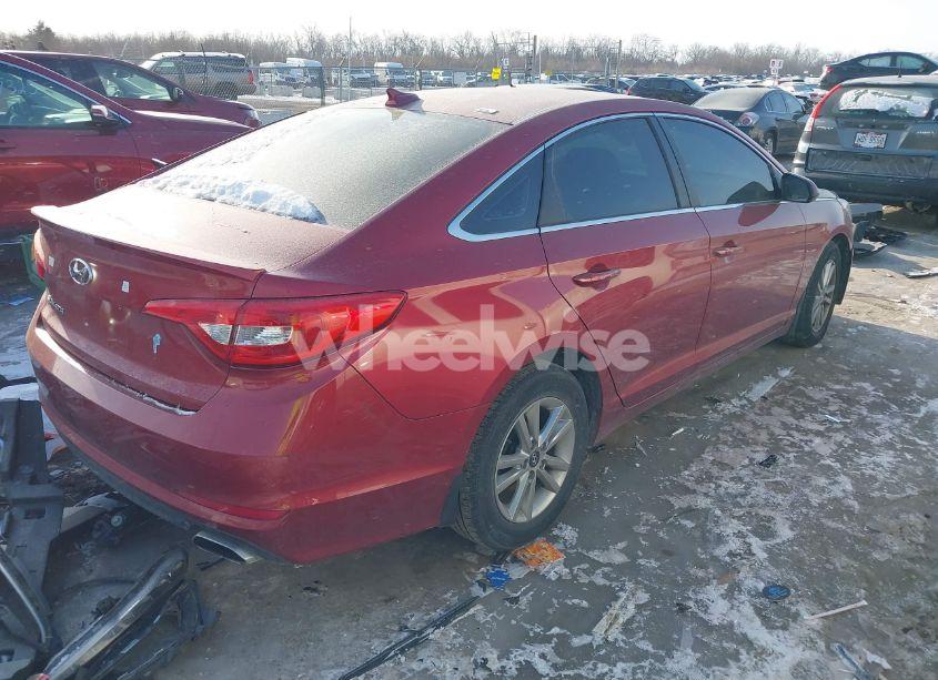 Photo 4 of 2015 Hyundai Sonata SE (VIN 5NPE24AF5FH145699)