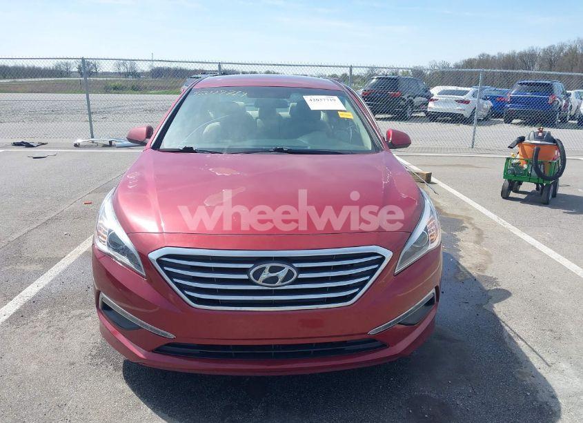 Photo 12 of 2015 Hyundai Sonata SE (VIN 5NPE24AF5FH146951)