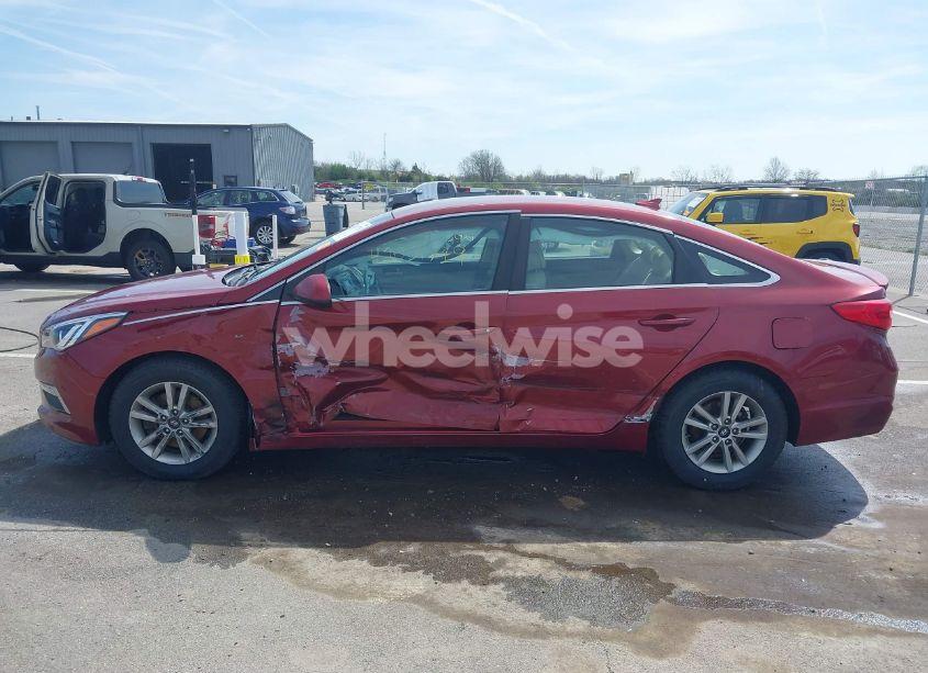 Photo 14 of 2015 Hyundai Sonata SE (VIN 5NPE24AF5FH146951)