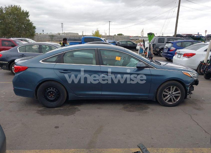 Photo 12 of 2015 Hyundai Sonata SE (VIN 5NPE24AF5FH200930)