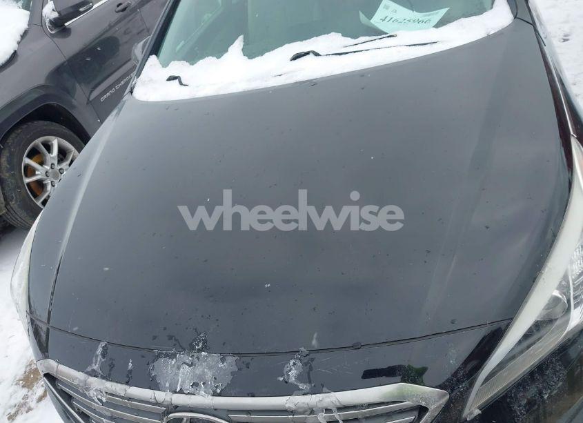 Photo 10 of 2015 Hyundai Sonata SE (VIN 5NPE24AF5FH206050)