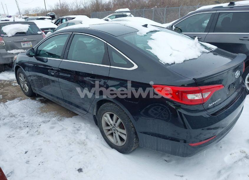 Photo 3 of 2015 Hyundai Sonata SE (VIN 5NPE24AF5FH206050)