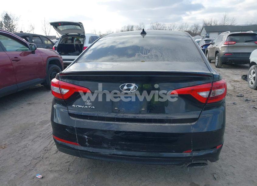 Photo 16 of 2015 Hyundai Sonata SE (VIN 5NPE24AF5FH227299)