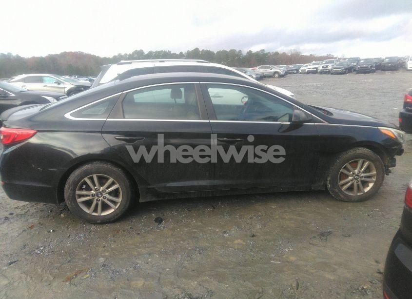 Photo 13 of 2016 Hyundai Sonata SE (VIN 5NPE24AF5GH261633)