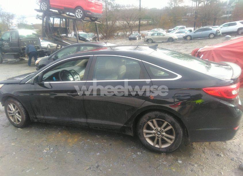 Photo 14 of 2016 Hyundai Sonata SE (VIN 5NPE24AF5GH261633)
