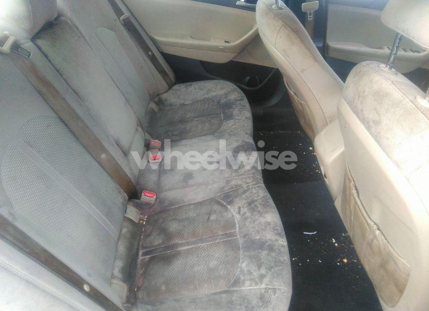 Photo 8 of 2016 Hyundai Sonata SE (VIN 5NPE24AF5GH261633)