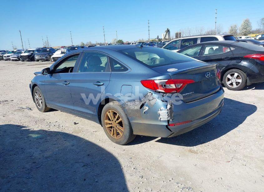 Photo 3 of 2016 Hyundai Sonata SE (VIN 5NPE24AF5GH262507)
