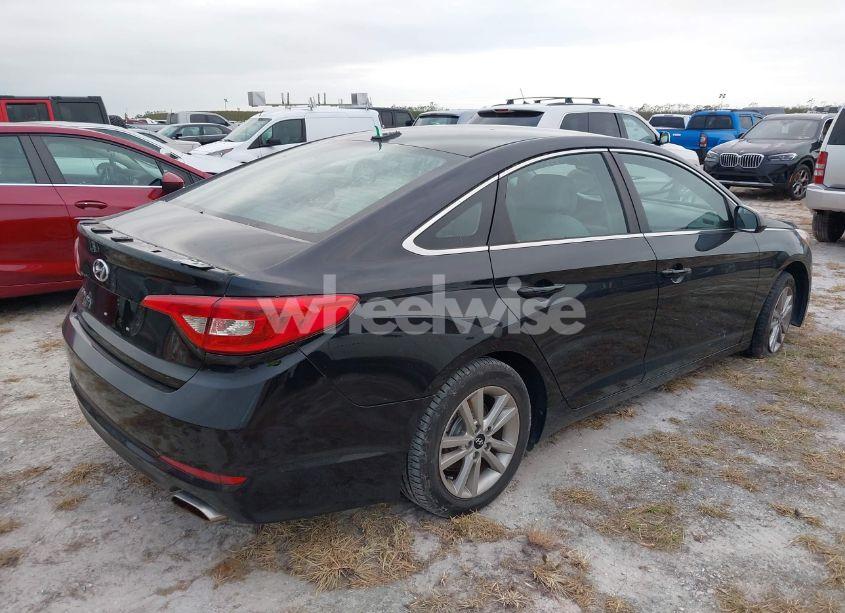 Photo 4 of 2016 Hyundai Sonata SE (VIN 5NPE24AF5GH267898)