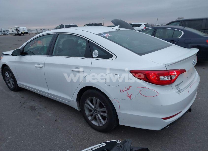 Photo 3 of 2016 Hyundai Sonata SE (VIN 5NPE24AF5GH306148)