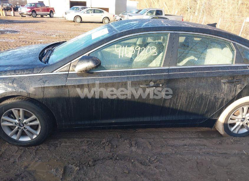 Photo 14 of 2016 Hyundai Sonata SE (VIN 5NPE24AF5GH327811)