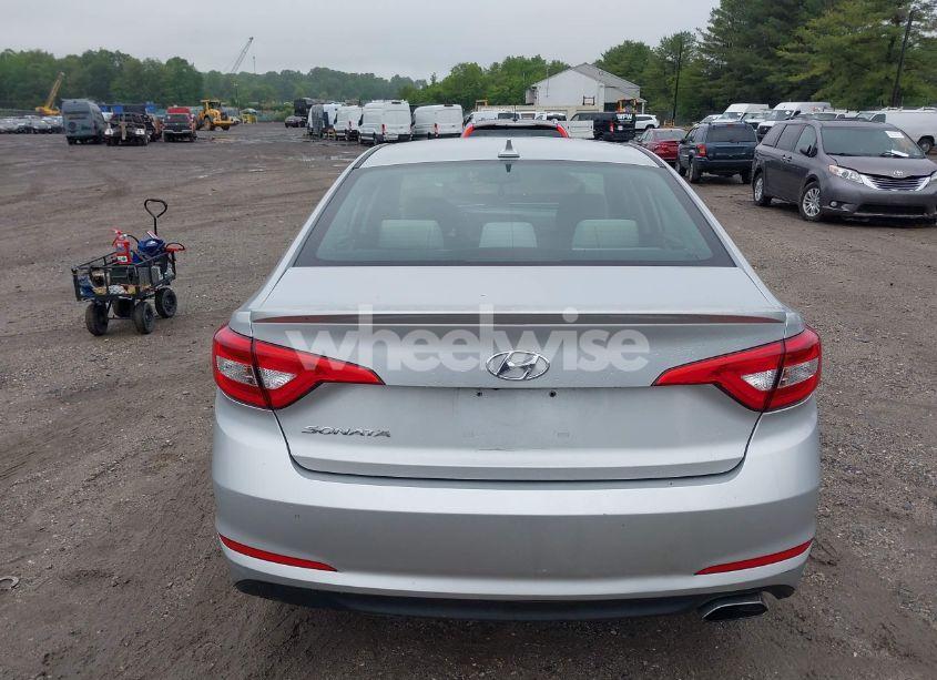 Photo 14 of 2016 Hyundai Sonata SE (VIN 5NPE24AF5GH333219)