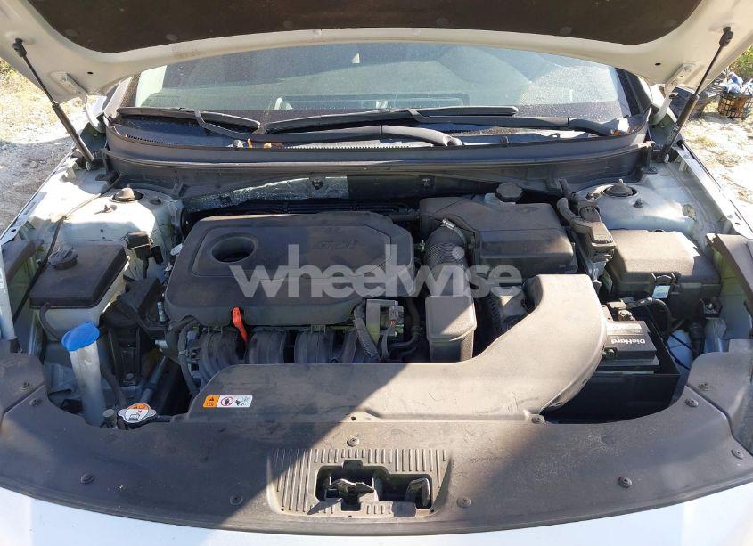 Photo 10 of 2016 Hyundai Sonata SE (VIN 5NPE24AF5GH337335)
