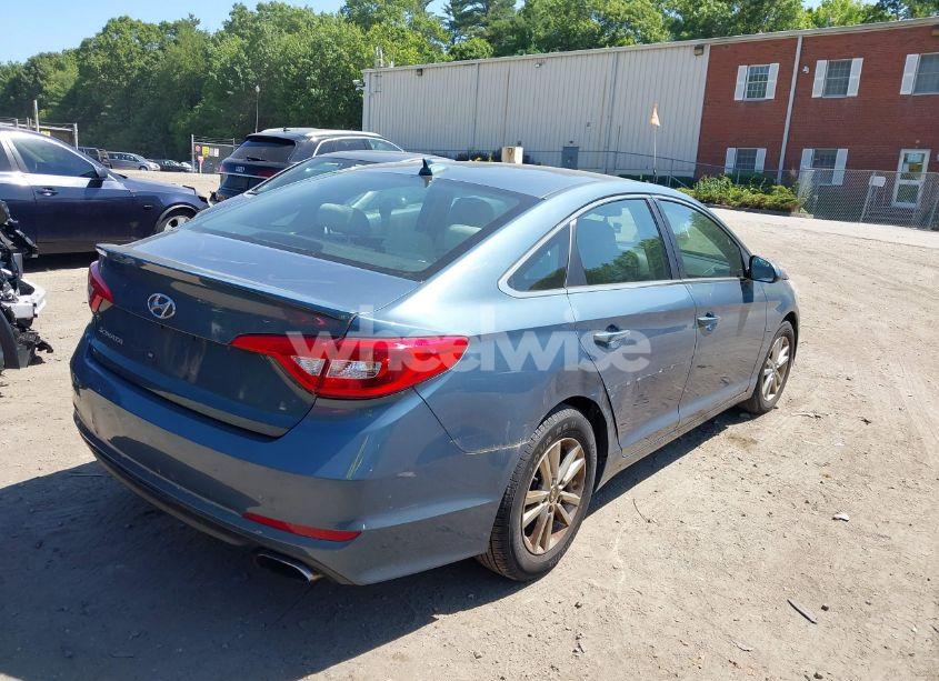 Photo 4 of 2016 Hyundai Sonata SE (VIN 5NPE24AF5GH341921)