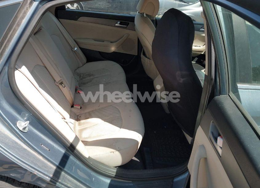 Photo 8 of 2016 Hyundai Sonata SE (VIN 5NPE24AF5GH341921)