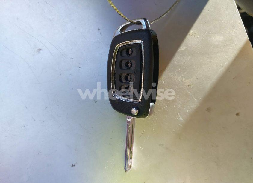 Photo 11 of 2016 Hyundai Sonata SE (VIN 5NPE24AF5GH354393)