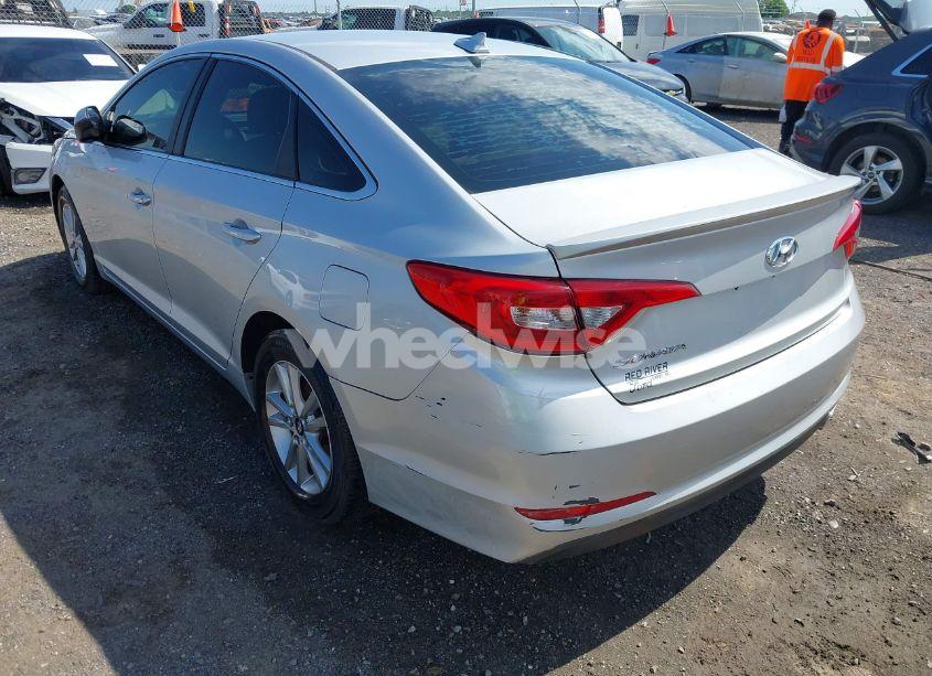 Photo 6 of 2016 Hyundai Sonata SE (VIN 5NPE24AF5GH359254)
