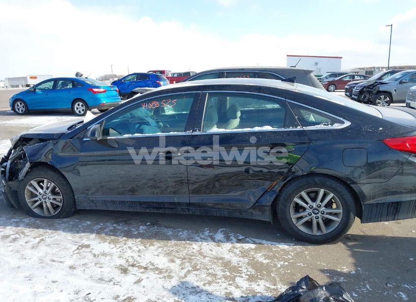 Photo 14 of 2016 Hyundai Sonata SE (VIN 5NPE24AF5GH364776)
