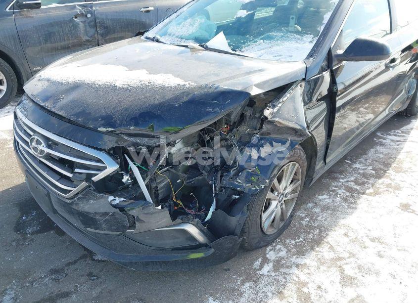 Photo 6 of 2016 Hyundai Sonata SE (VIN 5NPE24AF5GH364776)