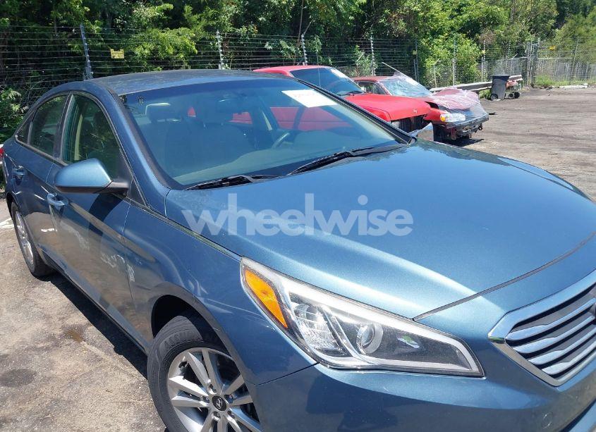 Photo 6 of 2016 Hyundai Sonata SE (VIN 5NPE24AF5GH365717)