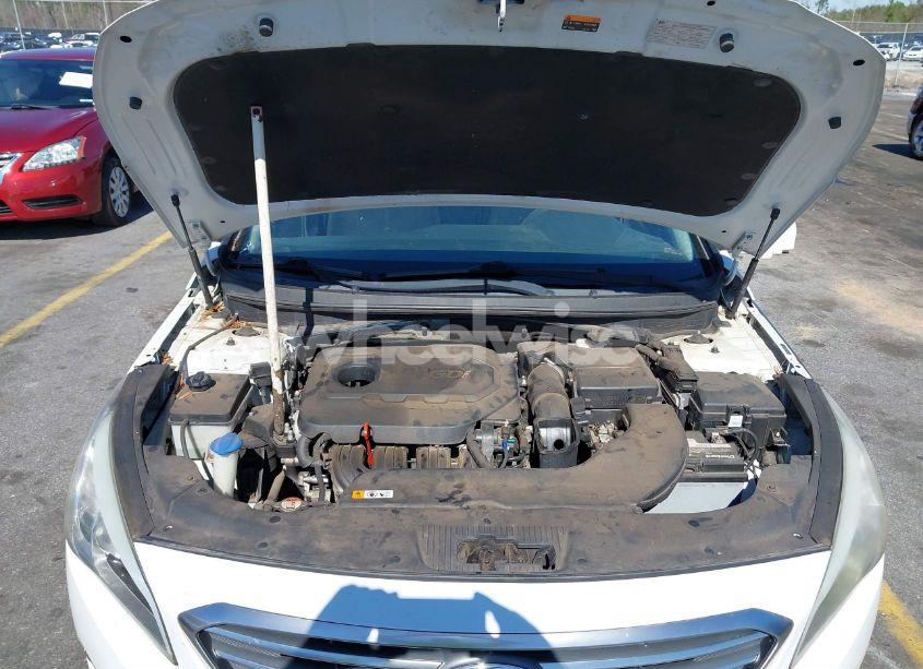 Photo 10 of 2016 Hyundai Sonata SE (VIN 5NPE24AF5GH366348)